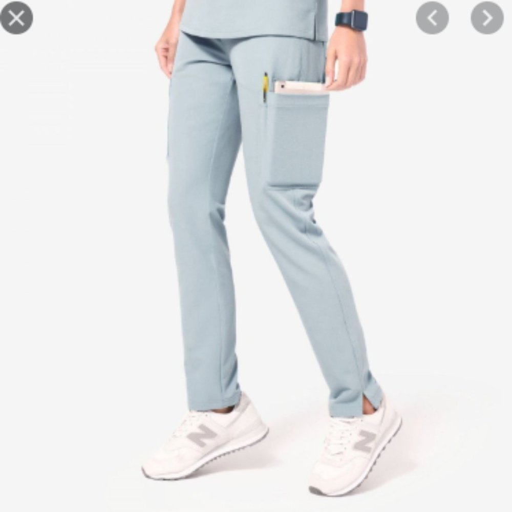 FIGS -Yola Skinny Scrub pants - Petite XS